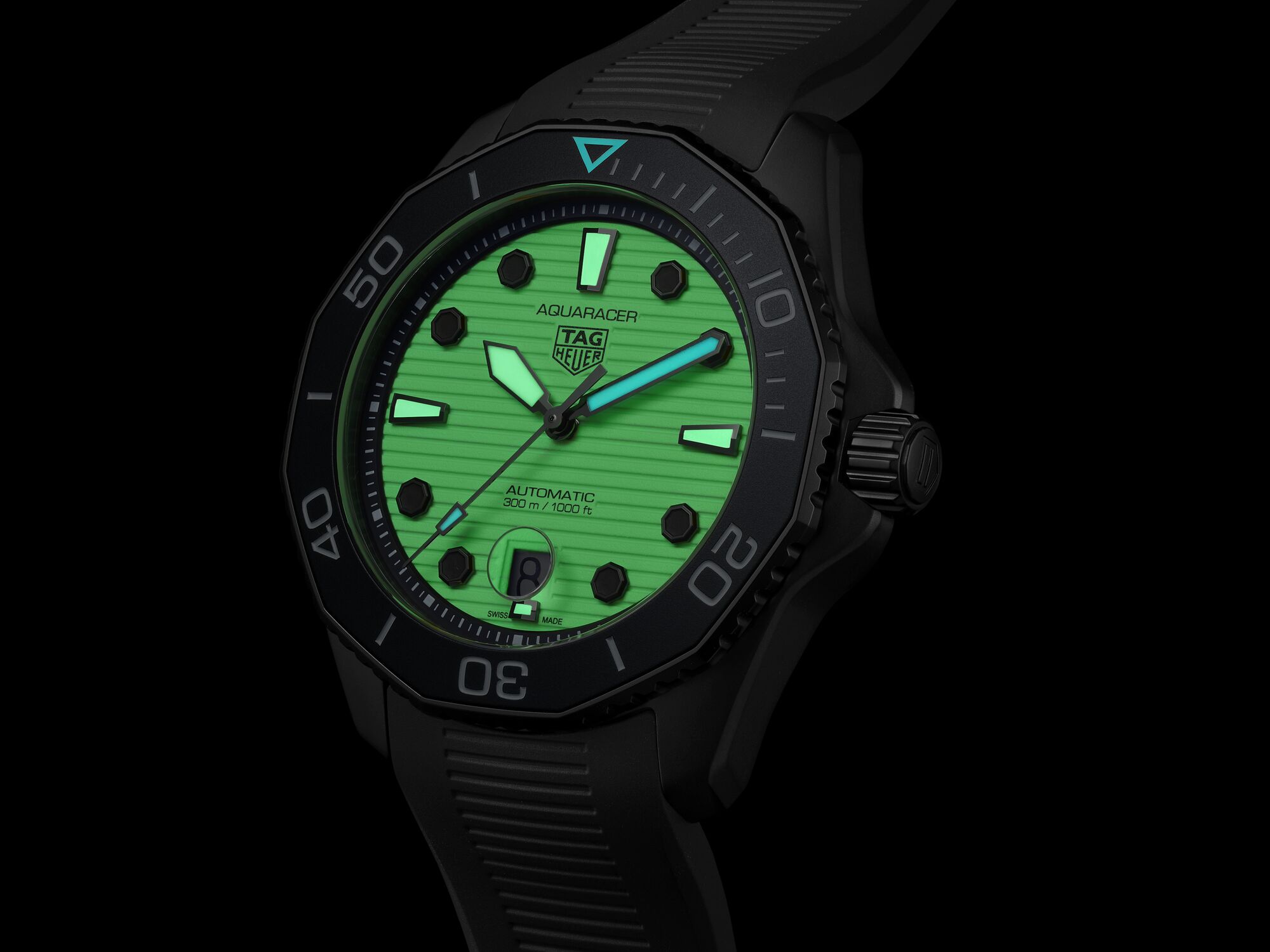 TAG HEUER  AQUARACER PROFESSIONAL 300  