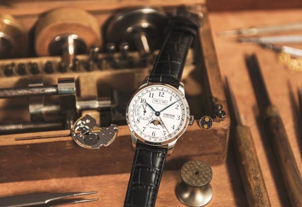 UNION GLASHÜTTE 1893 JOHANNES DÜRRSTEIN EDITION MONDPHASE